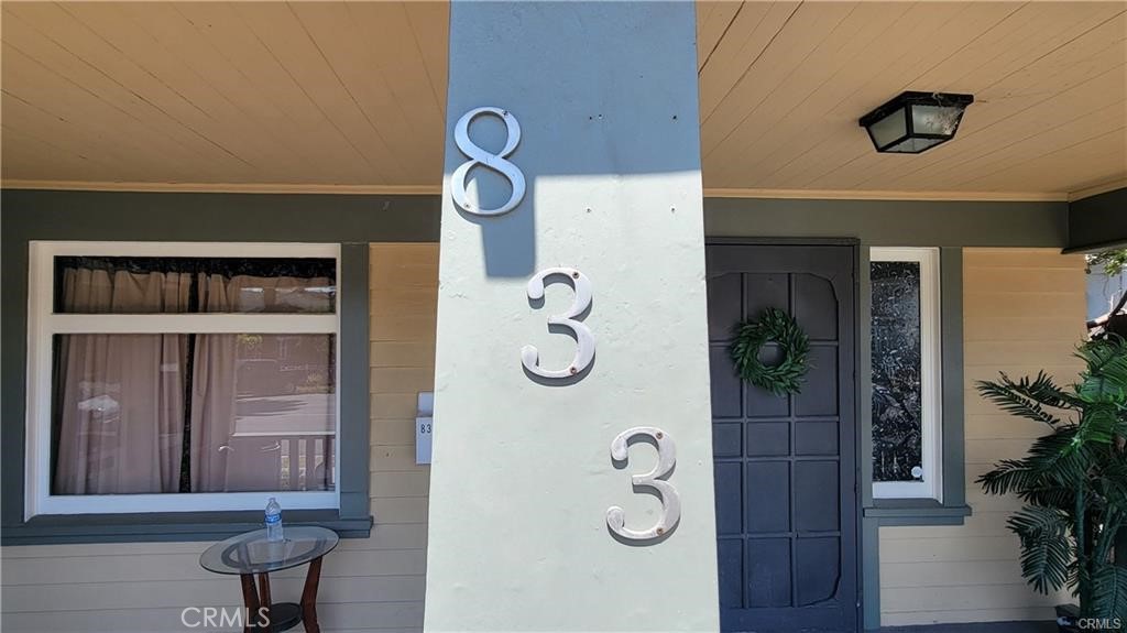 833 Cedar