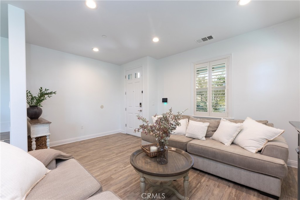 6301 Rancho Caballo