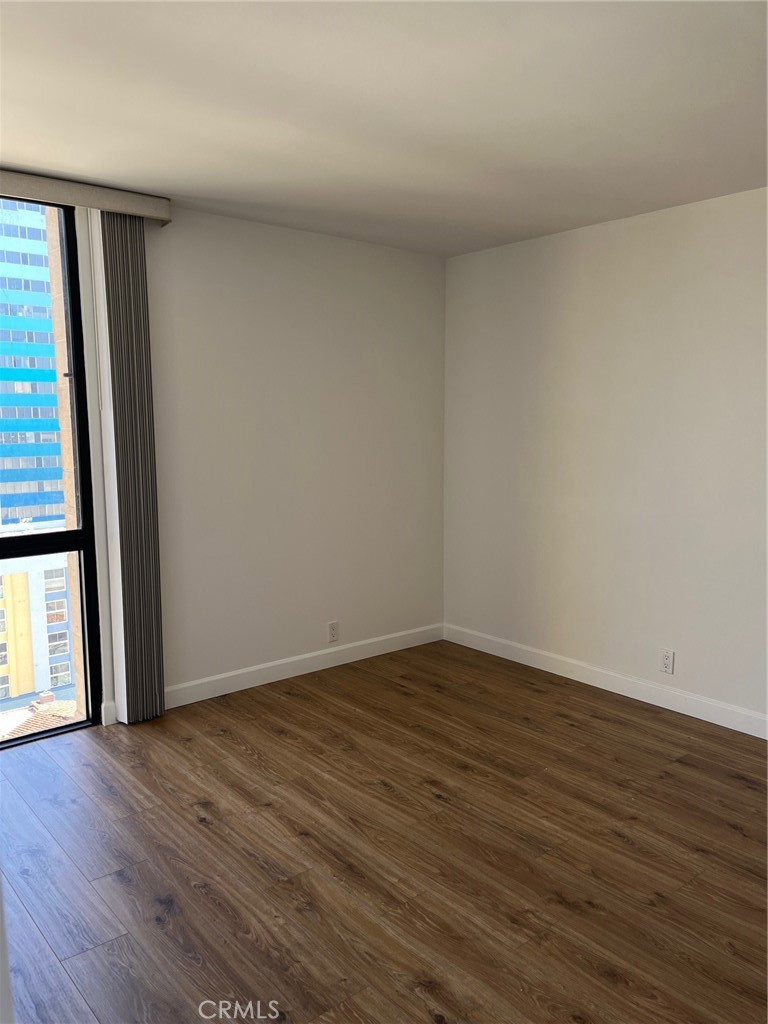 1750 E Ocean Boulevard 1103