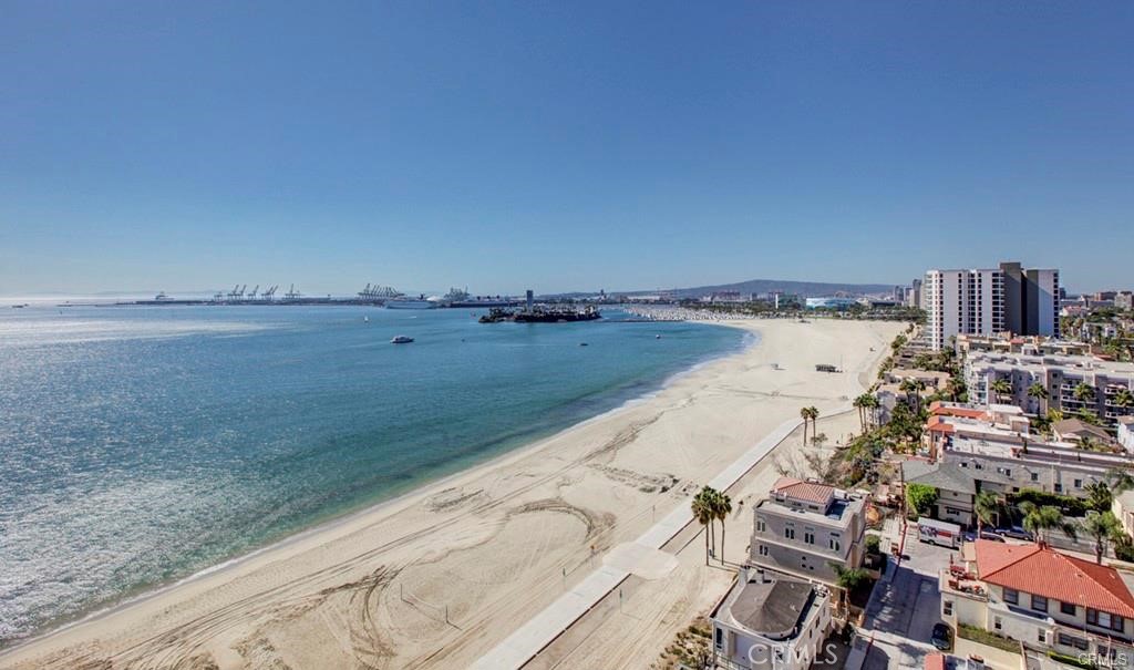 1750 E Ocean Boulevard 1103
