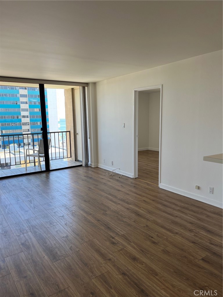 1750 E Ocean Boulevard 1103