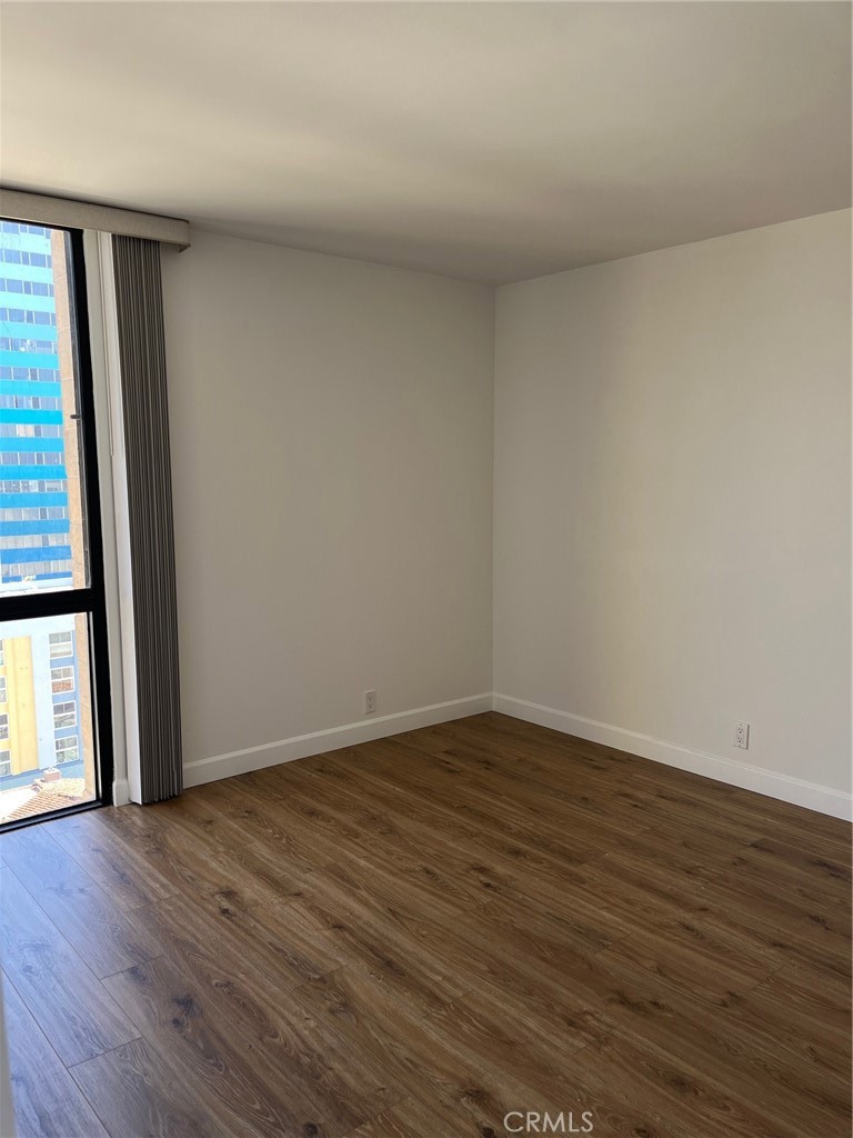 1750 E Ocean Boulevard 1103