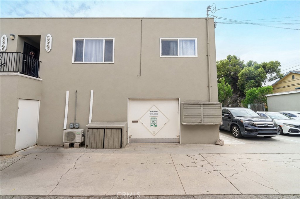 5949 Atlantic Avenue