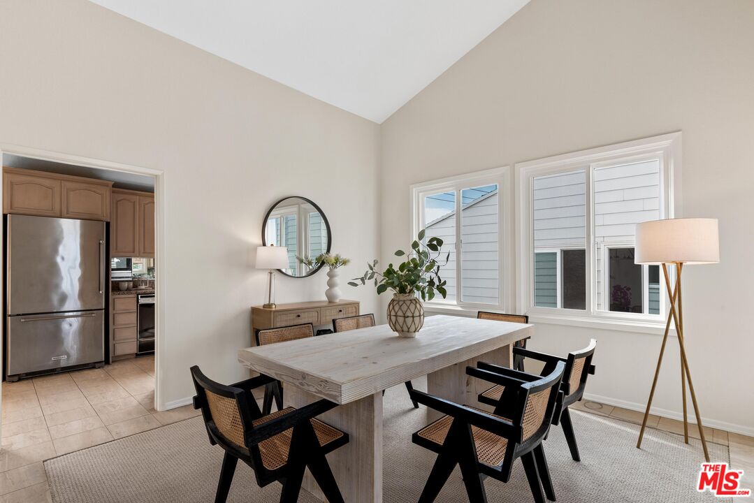 830 Haverford Ave Unit: 10