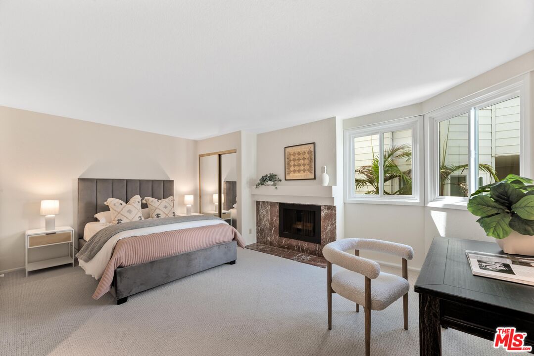 830 Haverford Ave Unit: 10