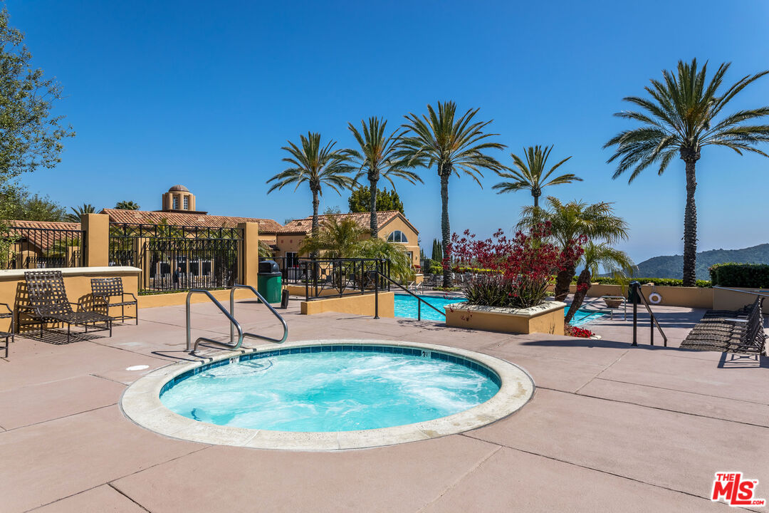 16764 Calle De Marisa