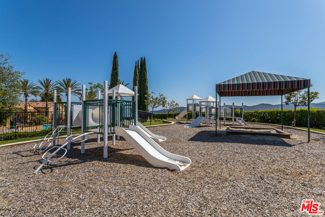 16764 Calle De Marisa