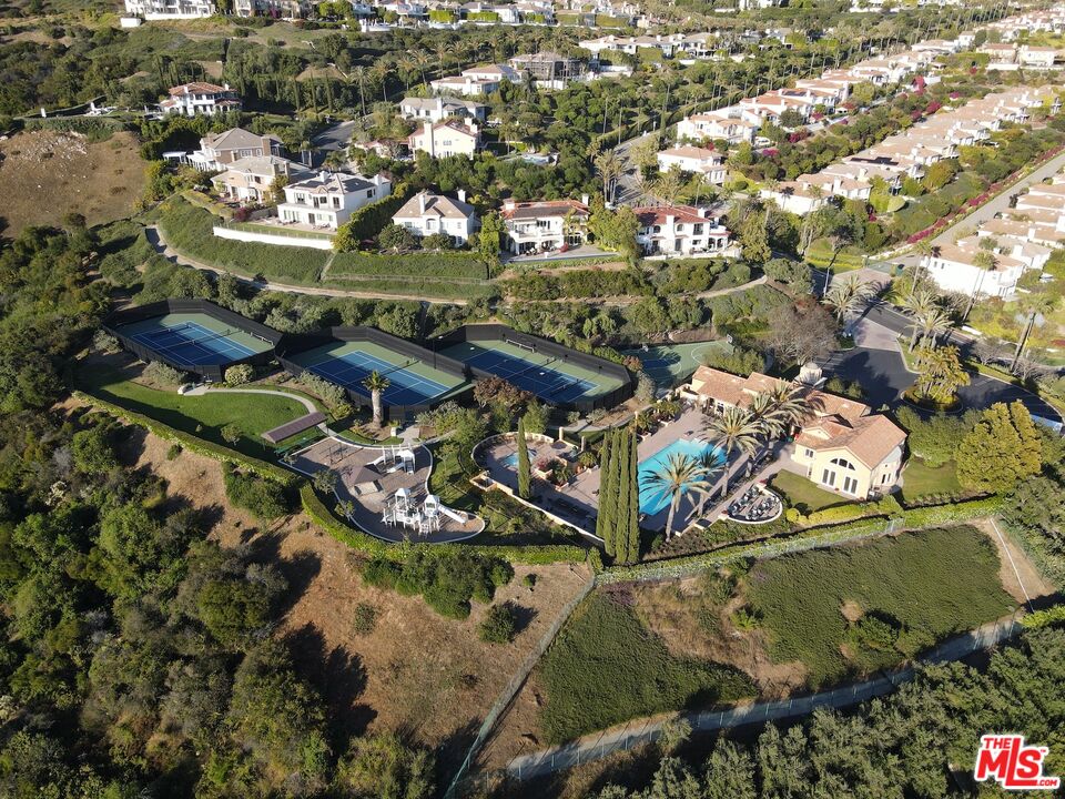 16764 Calle De Marisa