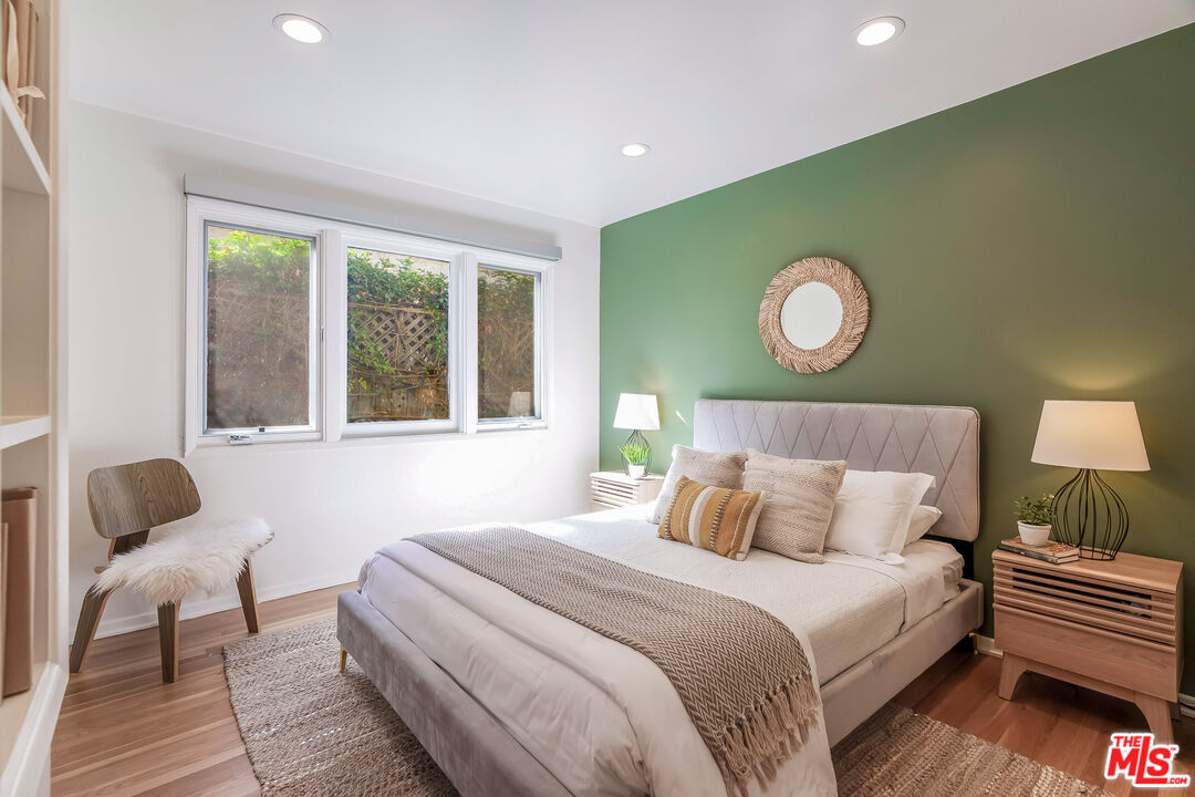 14903 Valley Vista Blvd