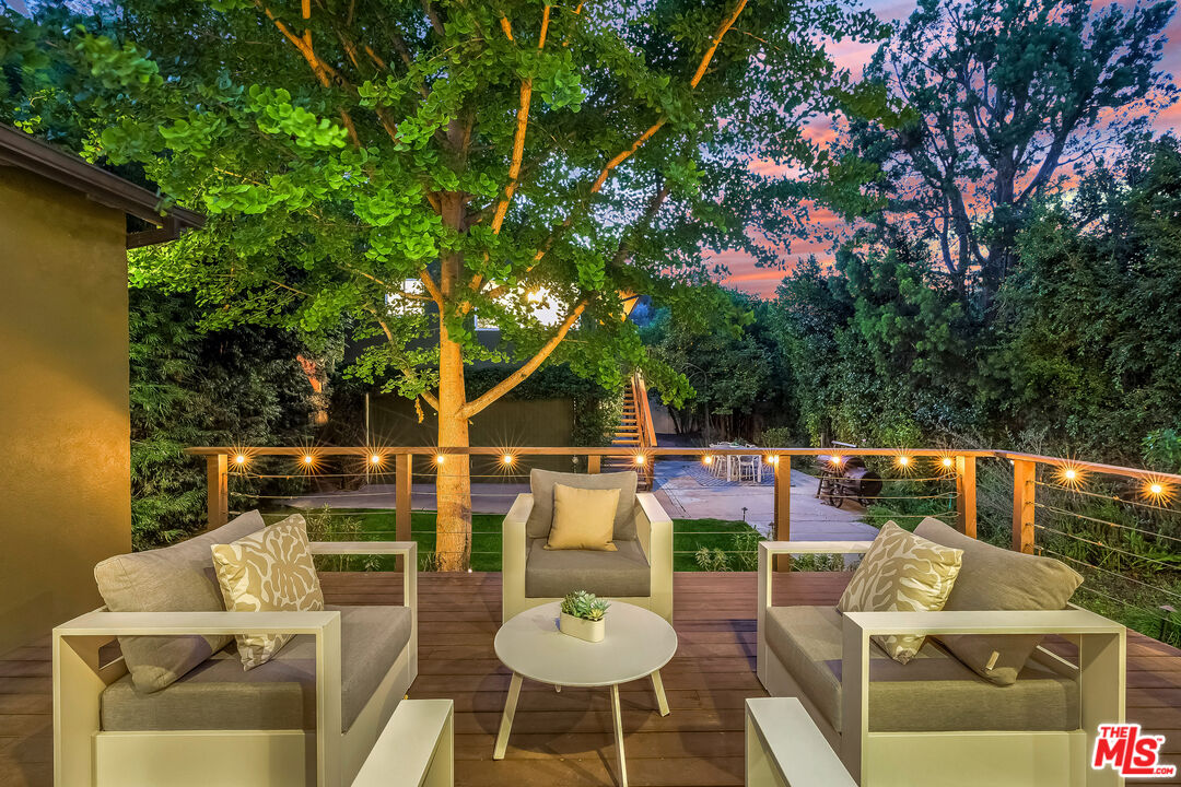 14903 Valley Vista Blvd