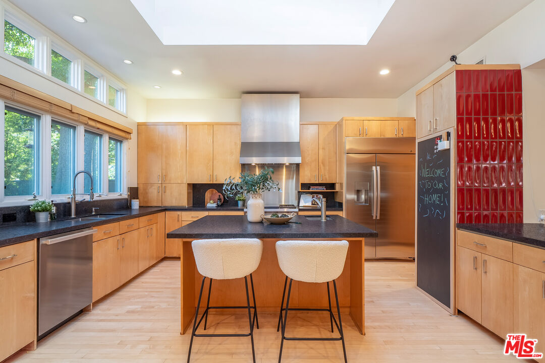 14903 Valley Vista Blvd