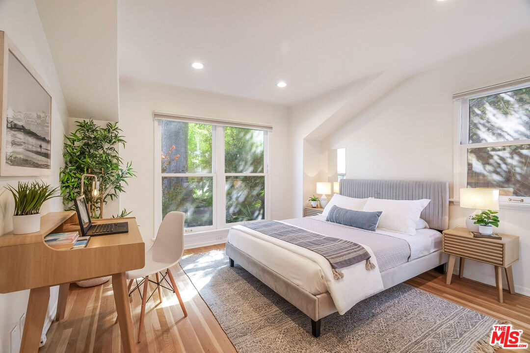 14903 Valley Vista Blvd