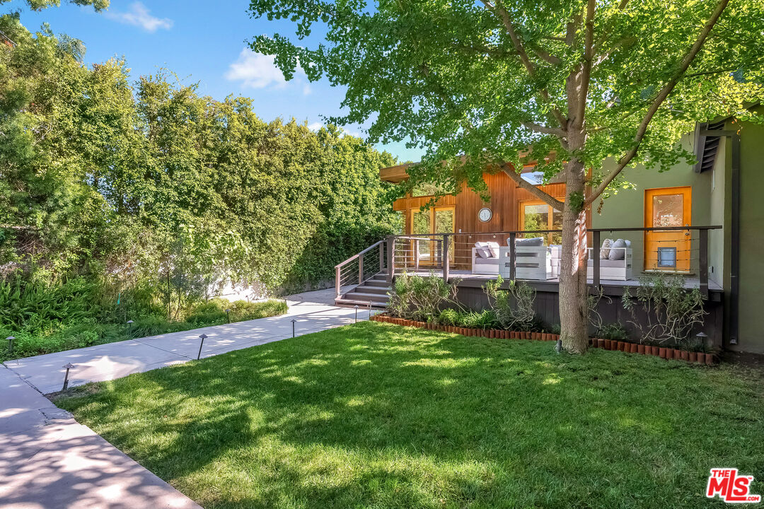 14903 Valley Vista Blvd