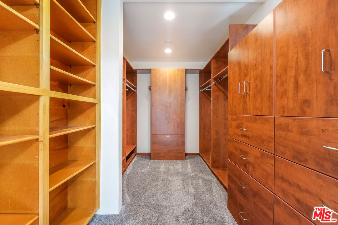 14903 Valley Vista Blvd