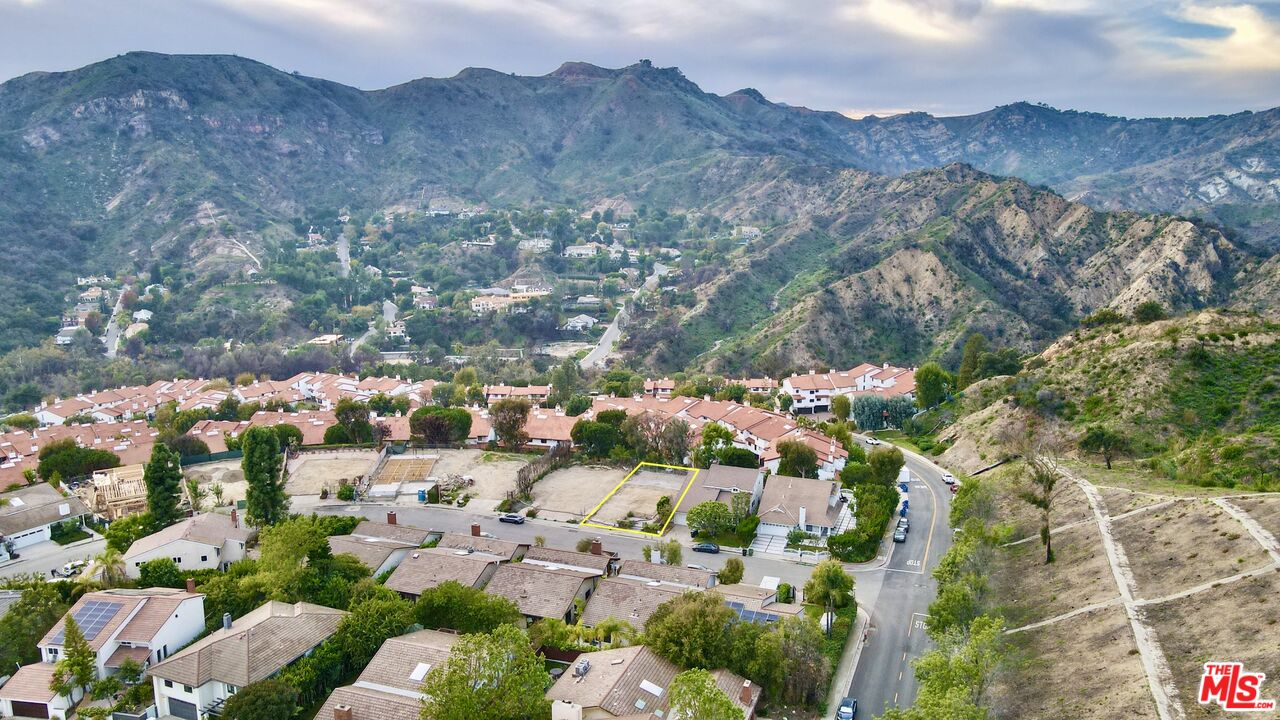 17314 Avenida De La Herradura