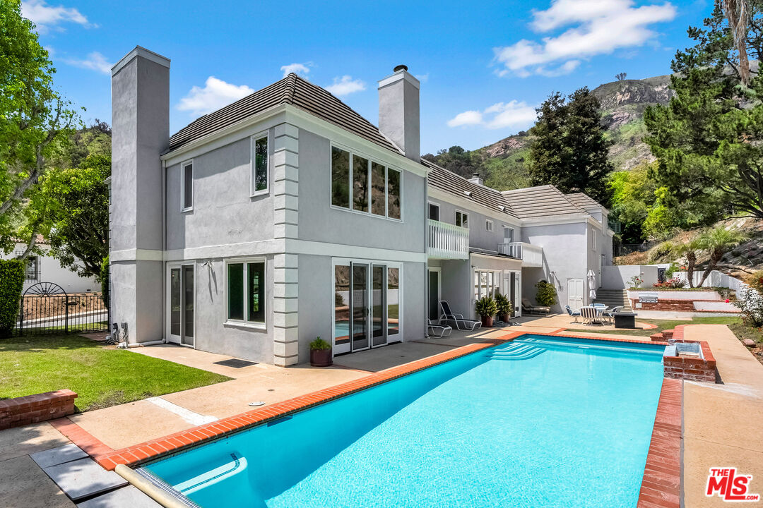 1408 Calle Del Jonella