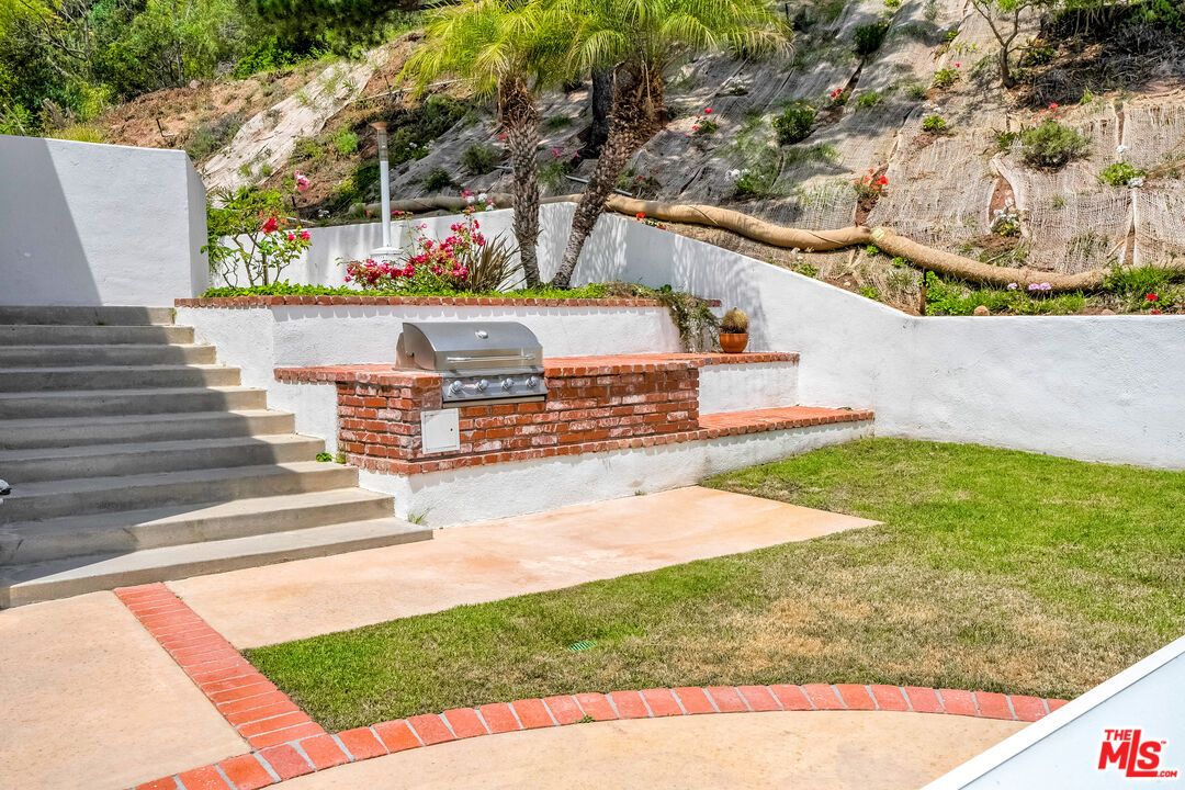 1408 Calle Del Jonella