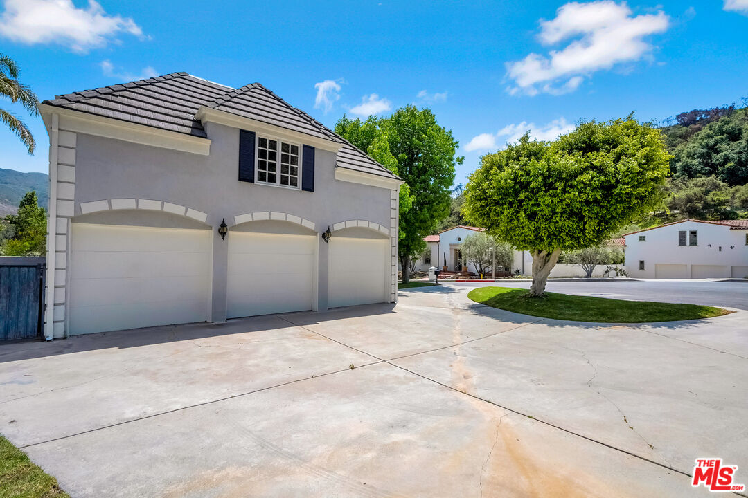 1408 Calle Del Jonella