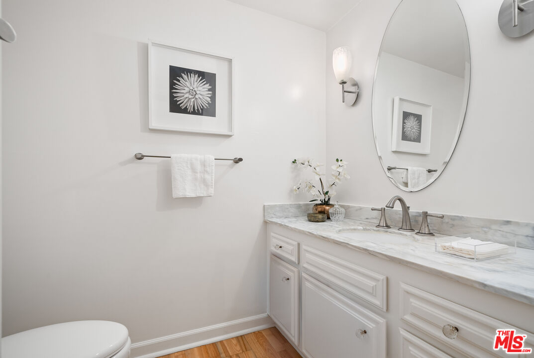 11745 Montana Ave Unit: 104