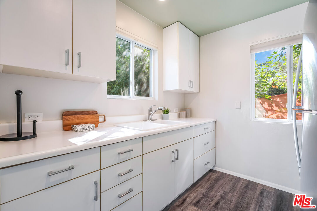 14903 Valley Vista Blvd