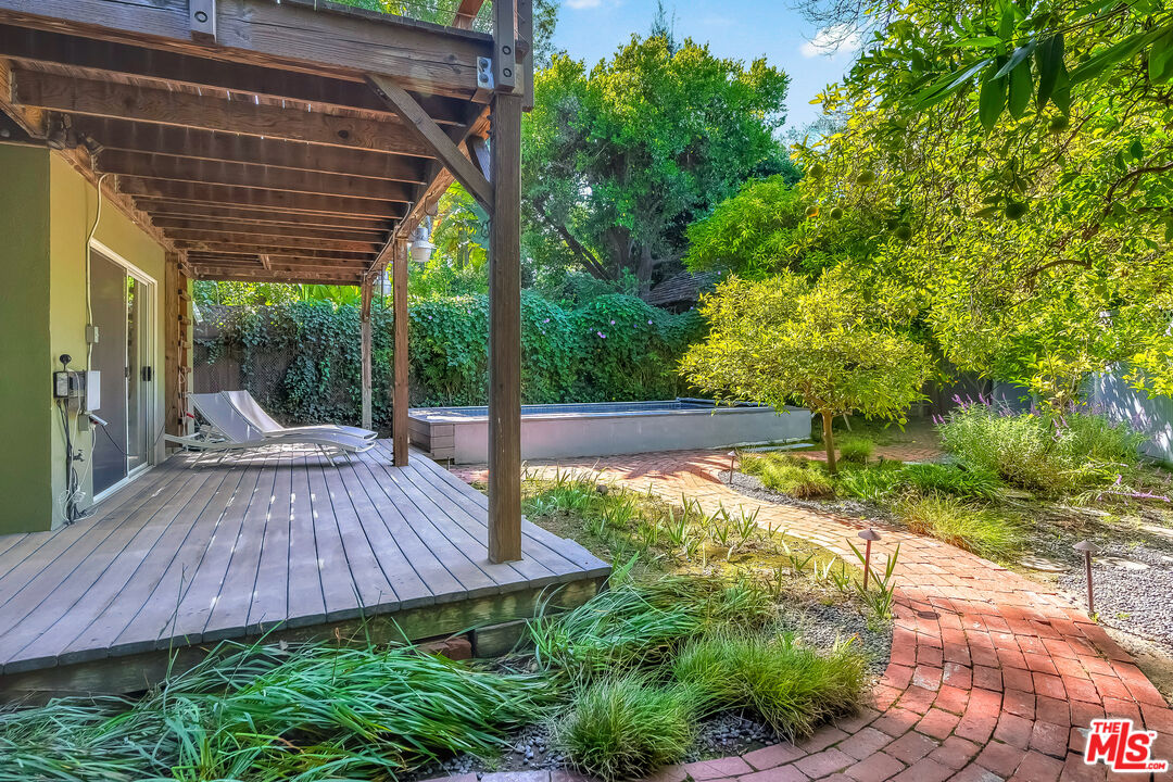 14903 Valley Vista Blvd