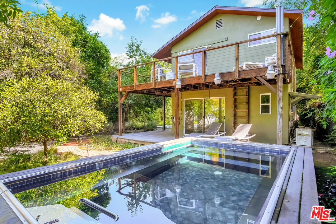 14903 Valley Vista Blvd