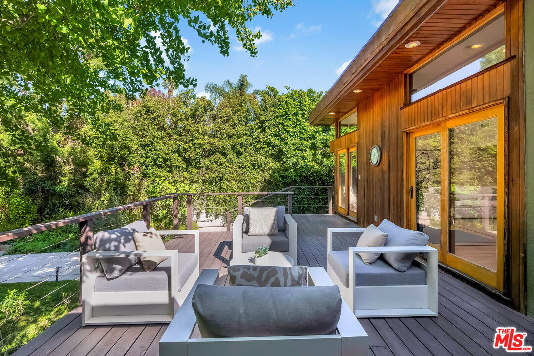 14903 Valley Vista Blvd