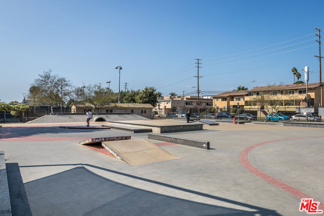 11764 Idaho Ave Unit: 301