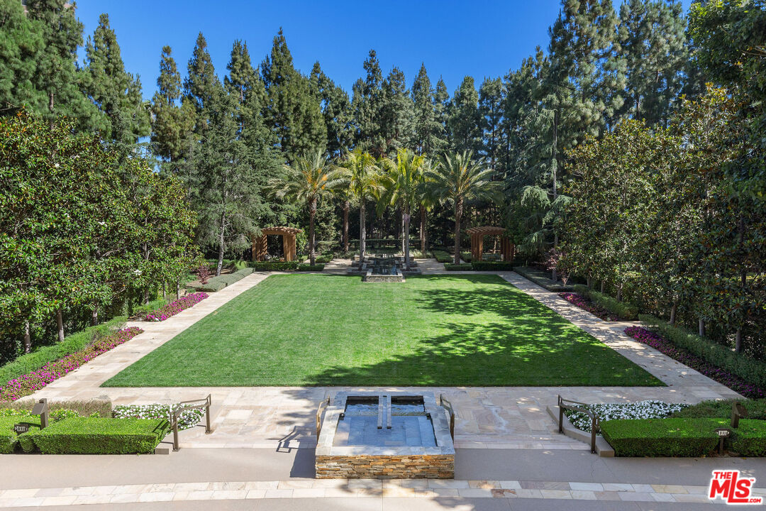 1 W Century Dr Unit: 24A