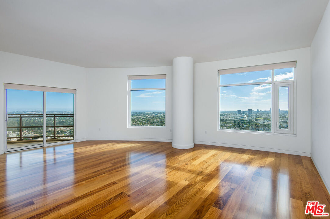 1 W Century Dr Unit: 24A