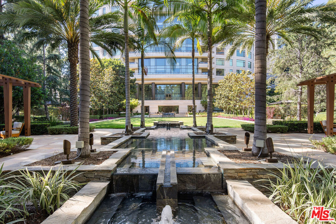 1 W Century Dr Unit: 24A