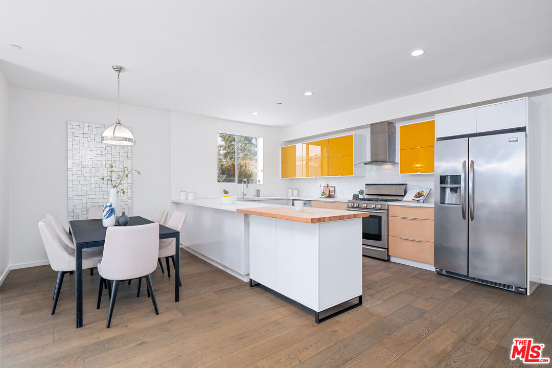 11764 Idaho Ave Unit: 301