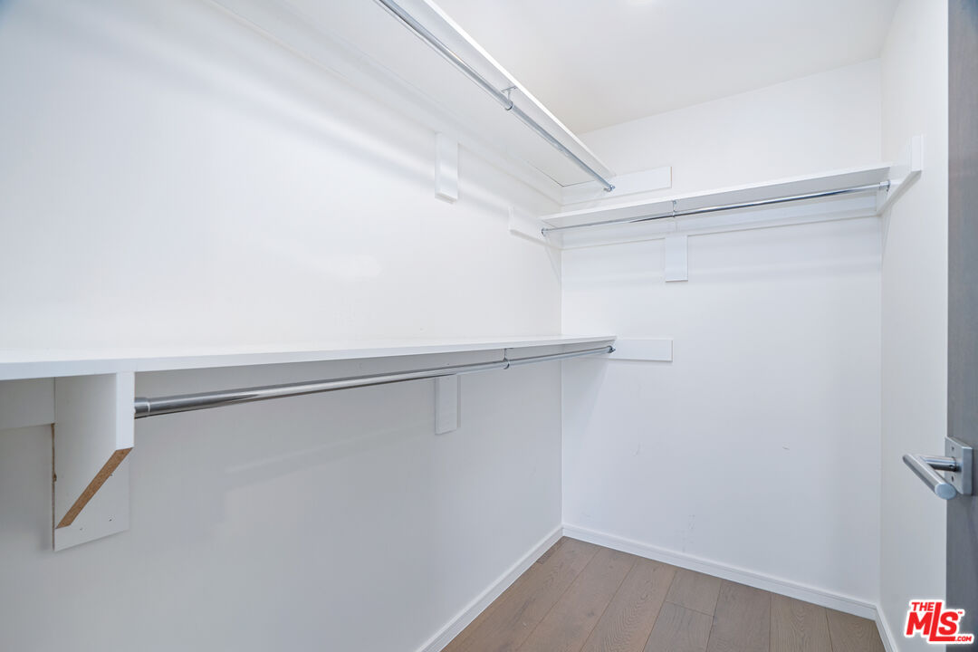 11764 Idaho Ave Unit: 301