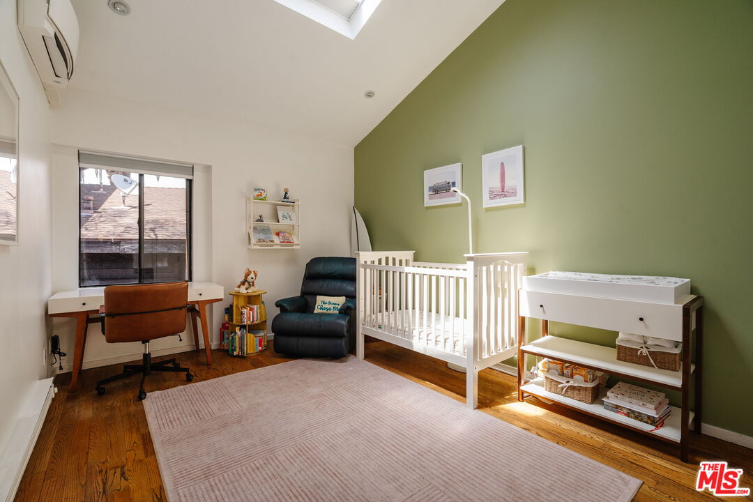 2600 Abbot Kinney Blvd Unit: 6