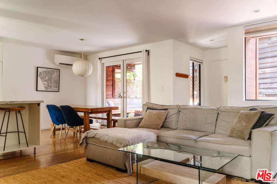 2600 Abbot Kinney Blvd Unit: 6