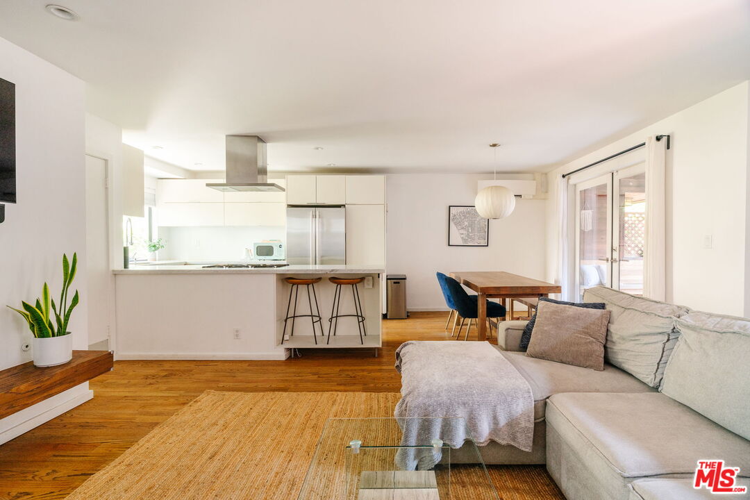 2600 Abbot Kinney Blvd Unit: 6