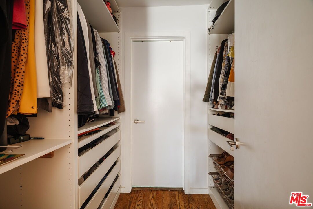 2600 Abbot Kinney Blvd Unit: 6