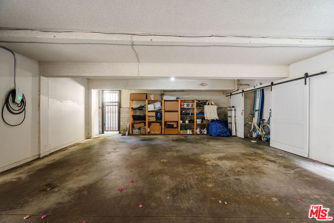 2600 Abbot Kinney Blvd Unit: 6