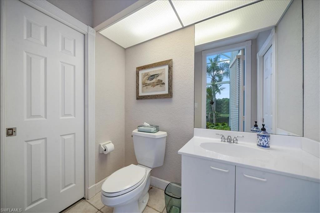 27190 Oak Knoll DR