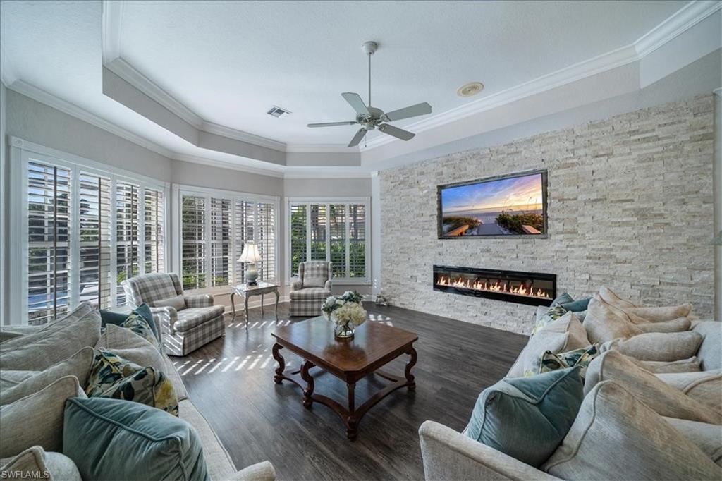 27190 Oak Knoll DR