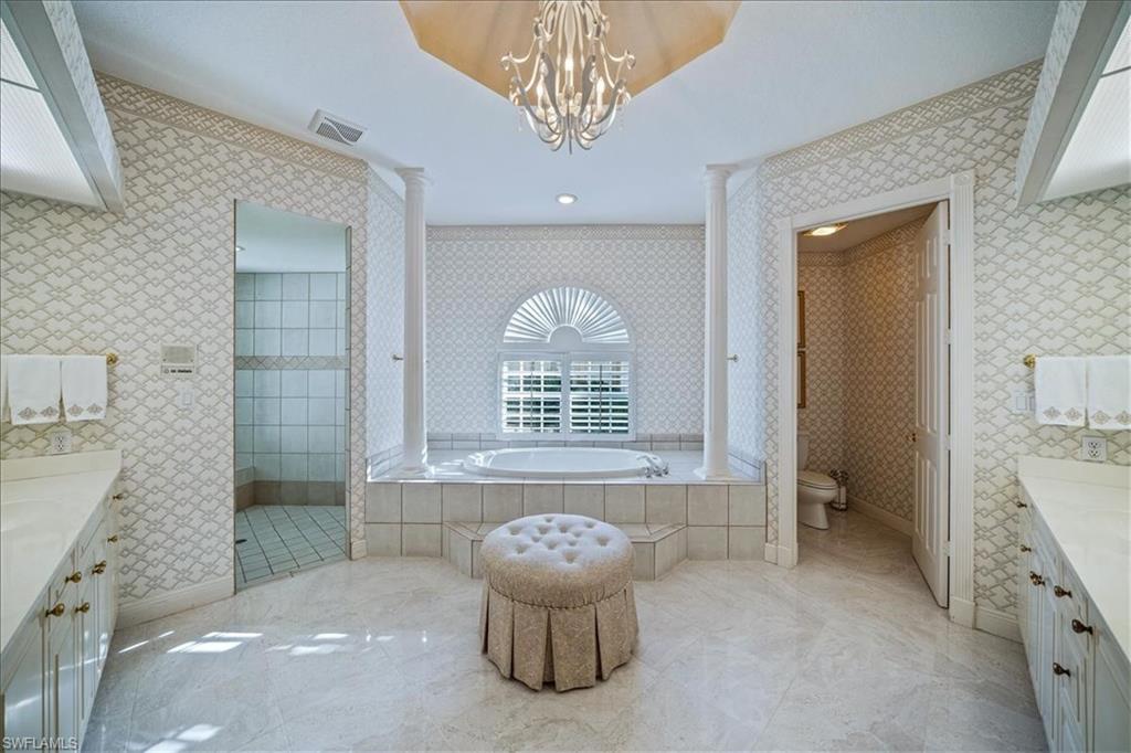 27190 Oak Knoll DR