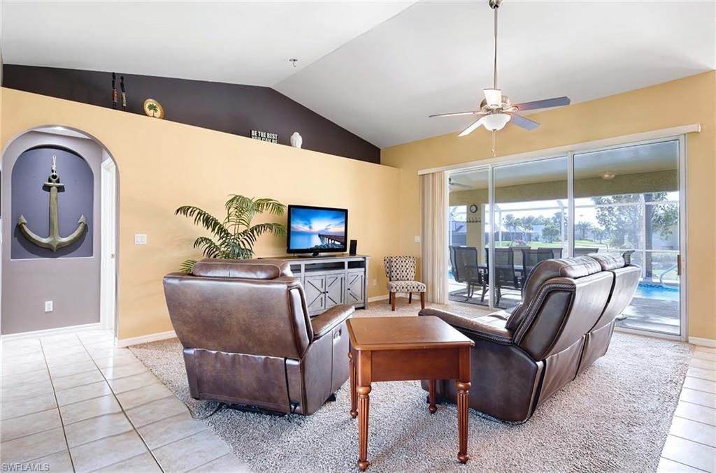 1520 SW 29th TER