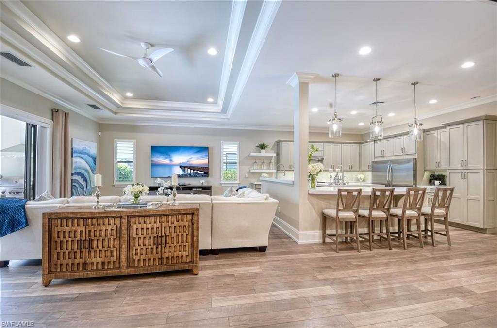 2867 Coco Lakes DR
