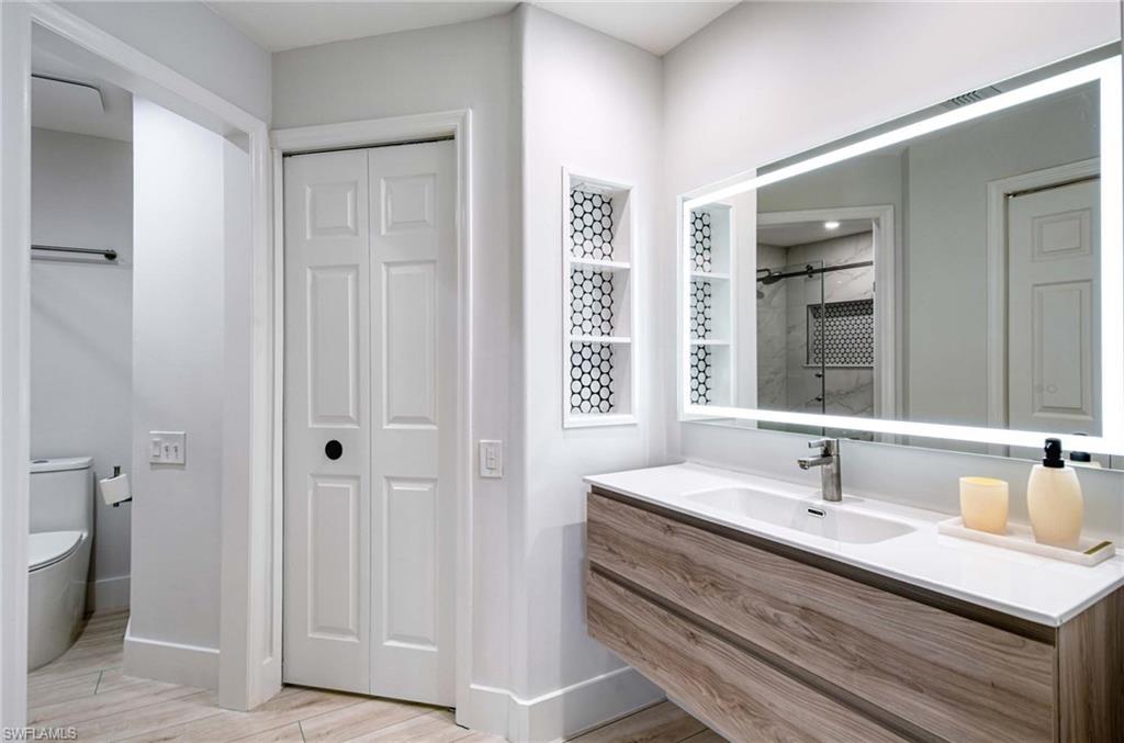 13030 Amberley CT # 411