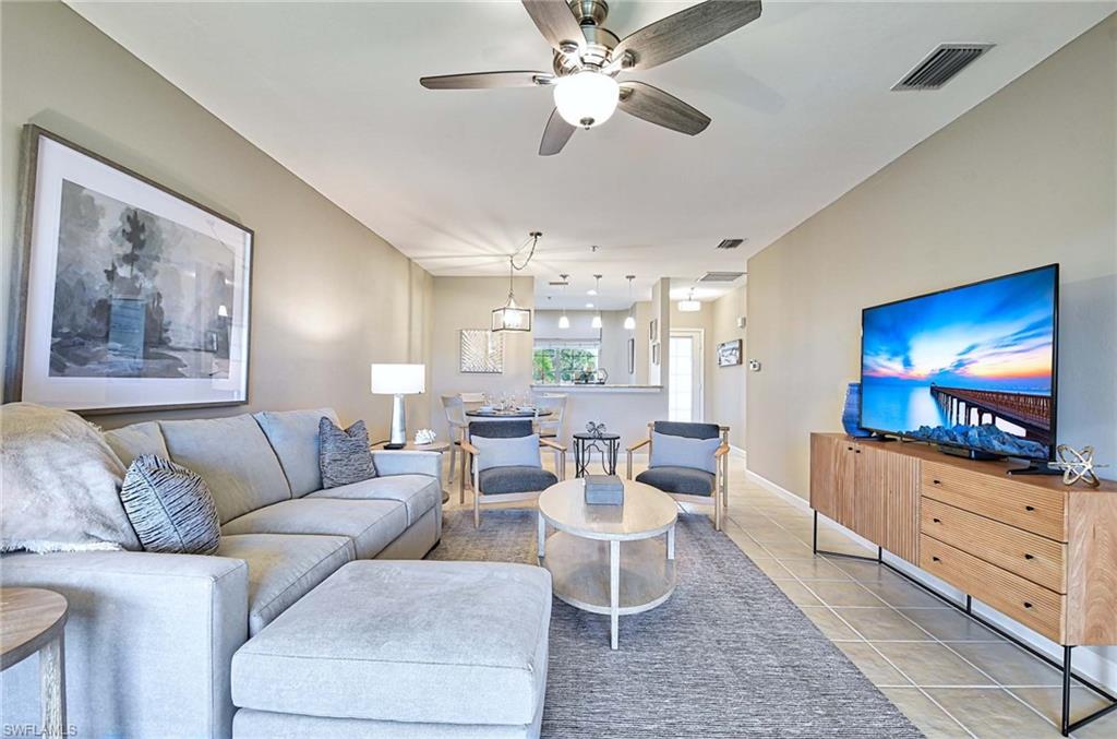 3035 Horizon LN 2206