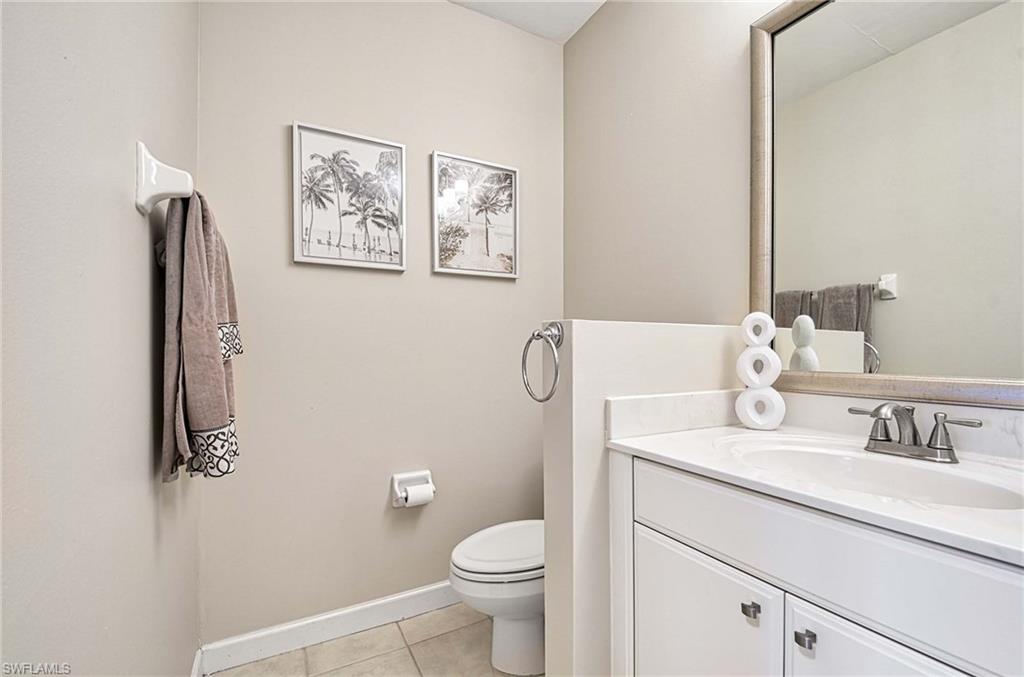 3035 Horizon LN 2206