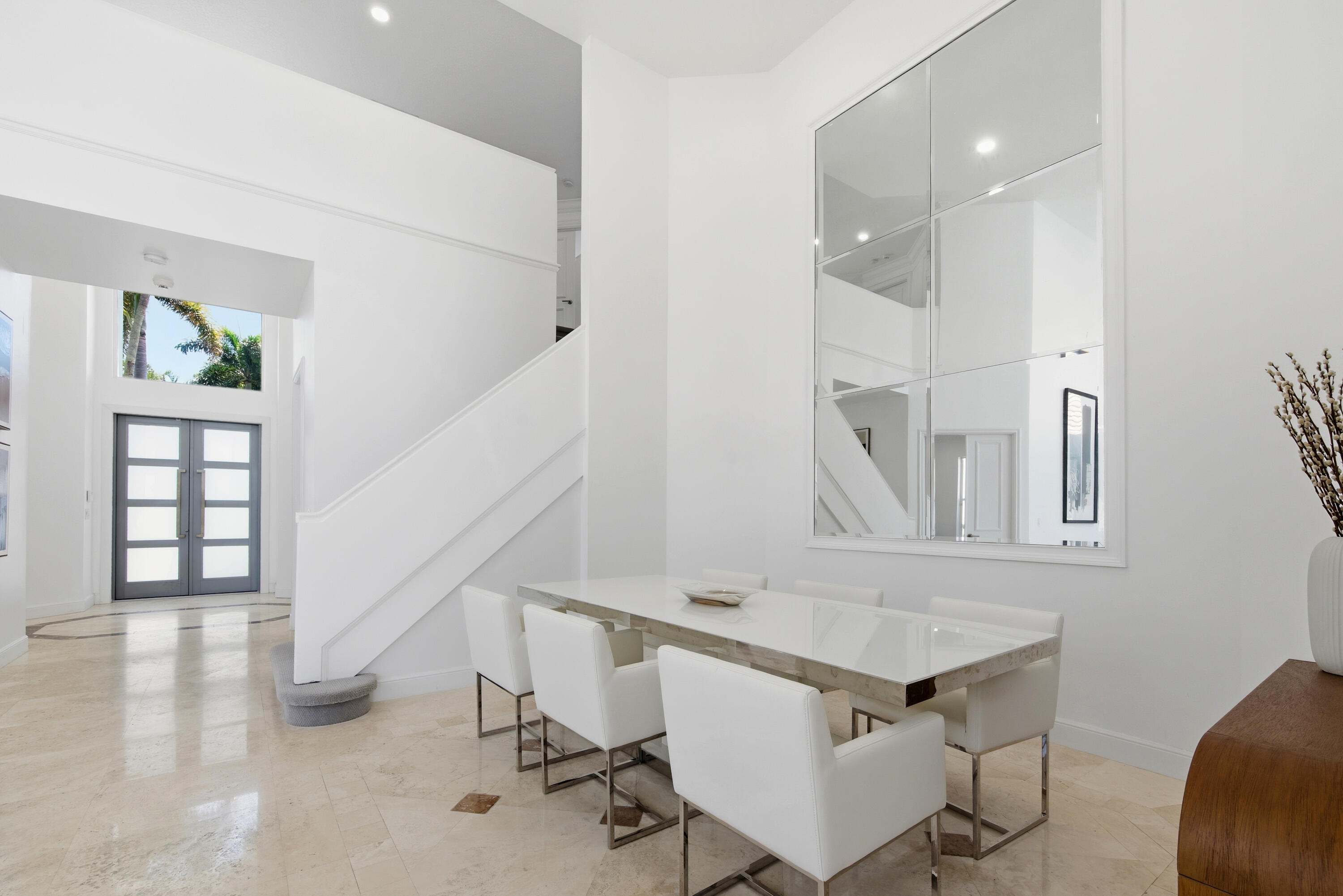 3857 Regency Circle N