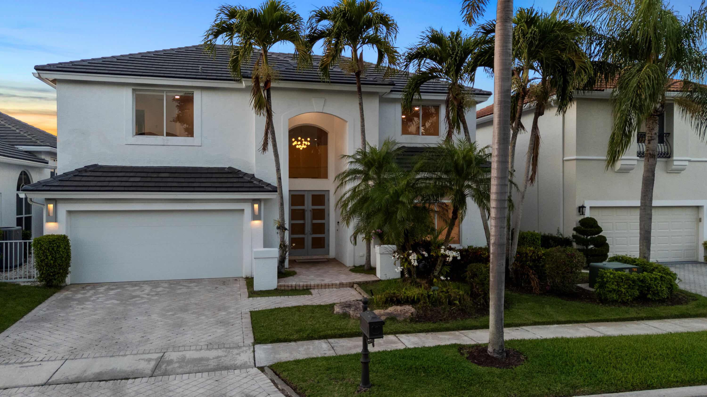 3857 Regency Circle N