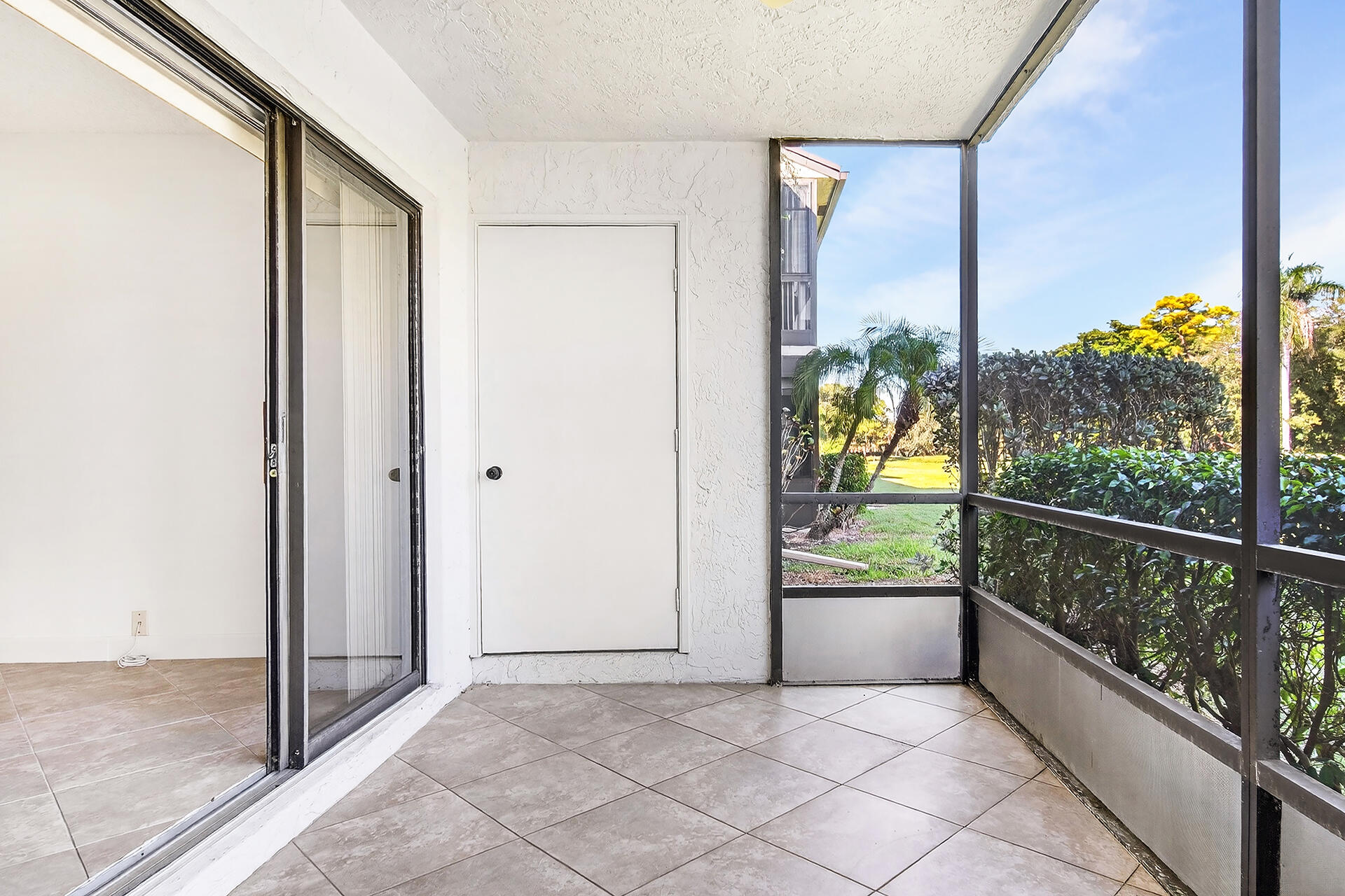 5021 Oak Hill Lane 115