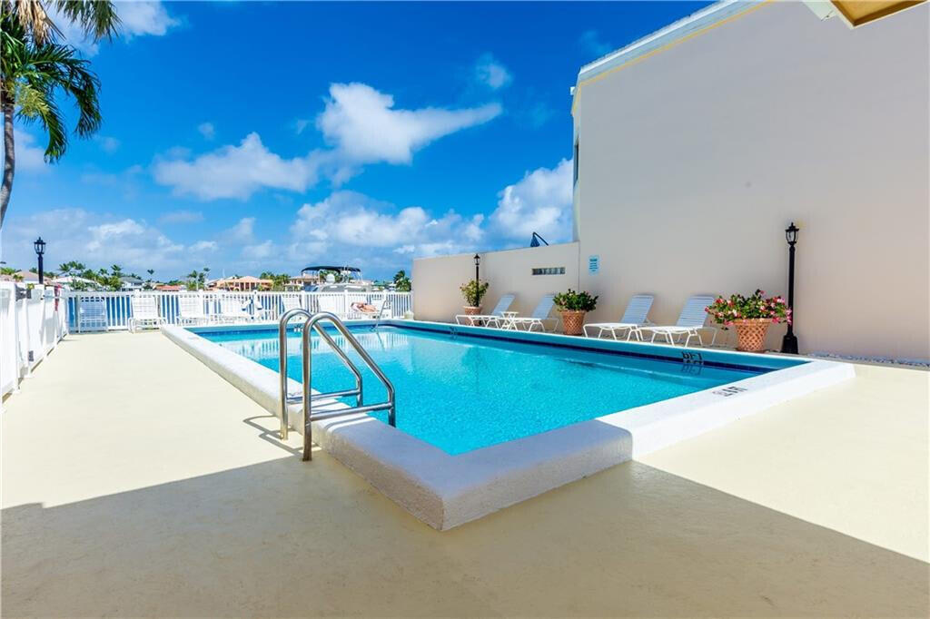 100 Pelican Pointe Drive 103